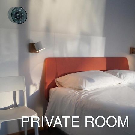 Room With A Few Amsterdam Dış mekan fotoğraf
