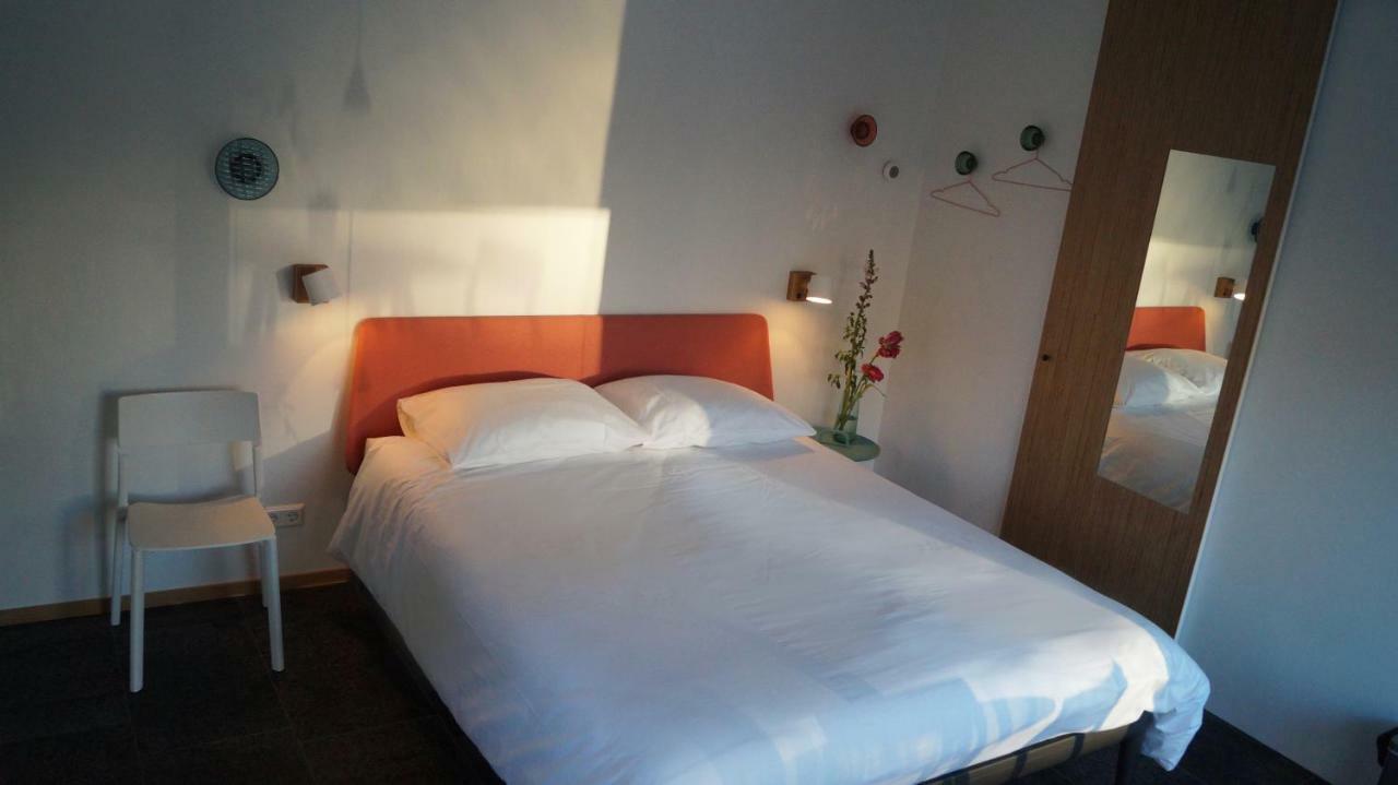 Room With A Few Amsterdam Dış mekan fotoğraf
